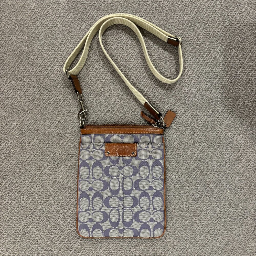 COACH Signature Crossbody Swing Bag – Purple